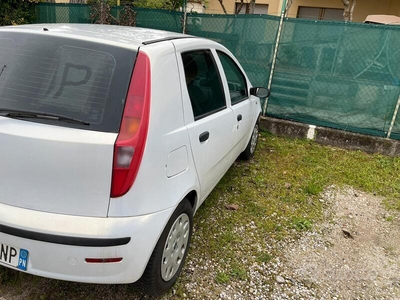 Usato 2003 Fiat Punto 1.9 Diesel 60 CV (2.300 €)