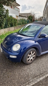 Usato 2005 VW Beetle 1.6 Benzin 102 CV (4.500 €)