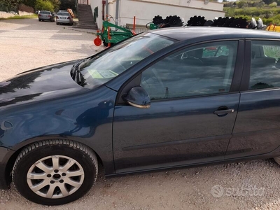 Usato 2005 VW Golf V 1.9 Diesel 105 CV (5.000 €)