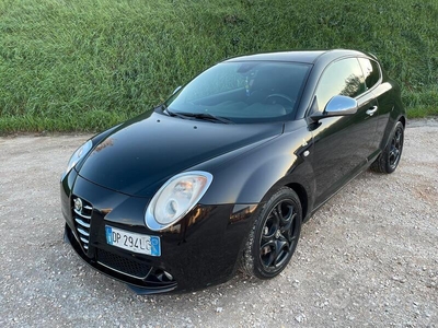 Usato 2008 Alfa Romeo MiTo 1.4 Benzin 155 CV (2.999 €)
