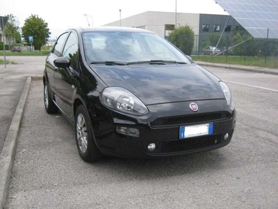 Usato 2008 Fiat Punto 1.2 Diesel 75 CV (2.500 €)