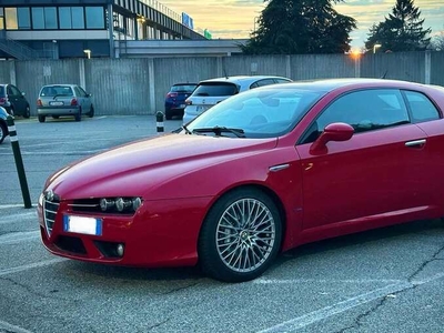 Usato 2009 Alfa Romeo 1750 1.7 Benzin 200 CV (19.500 €)