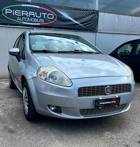 Usato 2009 Fiat Punto 1.2 Benzin 60 CV (3.000 €)