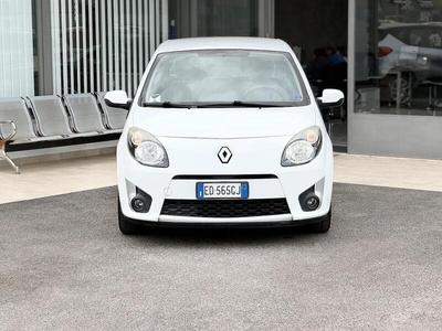 Usato 2010 Renault Twingo 1.1 Benzin 75 CV (5.399 €)