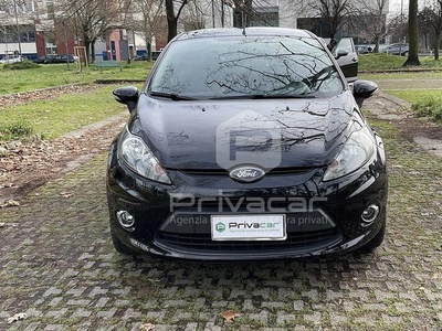 Usato 2011 Ford Fiesta 1.2 Benzin 60 CV (4.750 €)