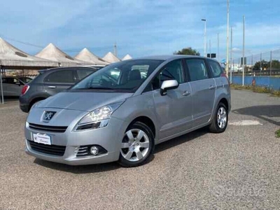 Usato 2012 Peugeot 5008 1.6 Benzin 120 CV (7.900 €)