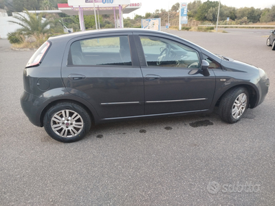 Usato 2014 Fiat Grande Punto 1.2 Diesel 75 CV (5.000 €)