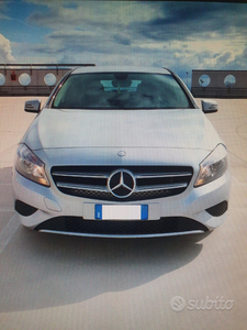 Usato 2014 Mercedes A180 1.6 Diesel 122 CV (14.450 €)