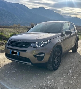 Usato 2015 Land Rover Discovery Sport 2.2 Diesel 190 CV (15.999 €)