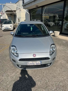 Usato 2017 Fiat Punto 1.2 Benzin 69 CV (8.799 €)