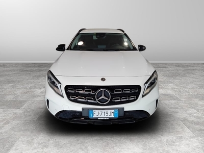 Usato 2017 Mercedes 200 2.1 Diesel 136 CV (21.500 €)