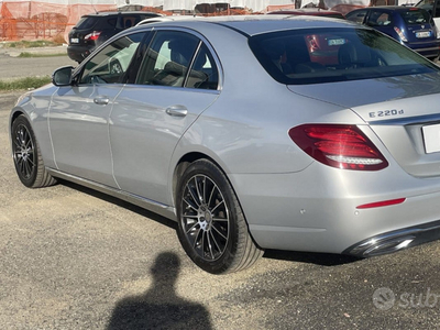 Usato 2017 Mercedes E220 2.0 Diesel 194 CV (28.500 €)