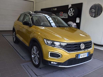 Usato 2019 VW T-Roc 1.5 Benzin 150 CV (22.400 €)