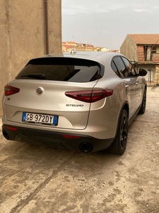 Usato 2020 Alfa Romeo Stelvio 2.1 Diesel 190 CV (32.000 €)