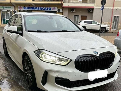 Usato 2021 BMW 118 2.0 Diesel 150 CV (30.000 €)