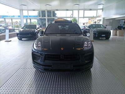 Usato 2022 Porsche Macan 2.0 Benzin 265 CV (79.990 €)