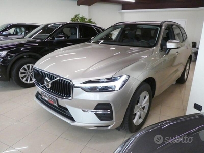 Usato 2022 Volvo XC60 2.0 El_Diesel 197 CV (38.600 €)