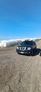 Vendo Nissan Navara d40