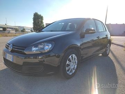 VOLKSWAGEN Golf 6ª serie - 2011