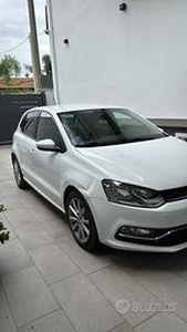 Volkswagen polo bianca