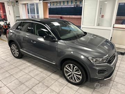 Volkswagen T-Roc 2.0 TDI SCR 4MOTION Advanced Blue