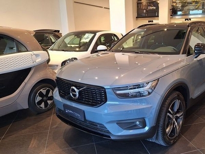 Volvo XC40 T3 Geartronic R-design