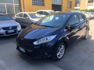 2014 FORD Fiesta