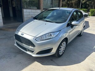 2016 FORD Fiesta