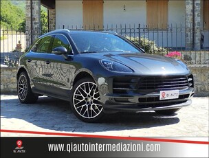 2020 PORSCHE Macan