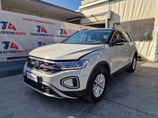 2023 VOLKSWAGEN T-Roc