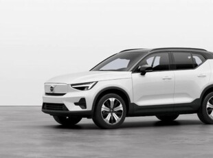 2024 VOLVO XC40