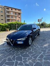 Alfa Romeo Giulia 2.2 Diesel 180 cv At8 2017
