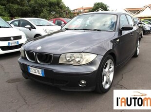 BMW - Serie 1 118d Attiva