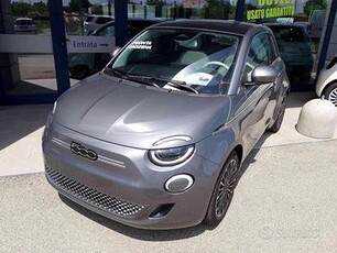 FIAT 500 La Prima Berlina 42 kWh