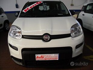 FIAT Panda 1.0 Hybrid Km Zero 2 Pezzi!!! Radio