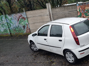 Fiat punto circola sempre e ovunque