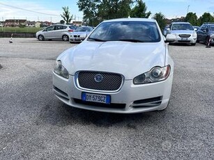 Jaguar XF 3.0 DS V6 Luxury