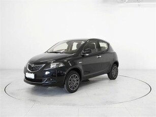 Lancia Ypsilon 0.9 TwinAir 85 CV 5 porte Metano Ecochic Gold usato