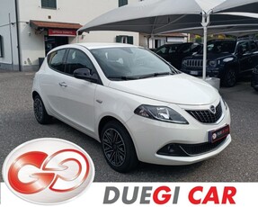 Lancia Ypsilon 1.0 FireFly