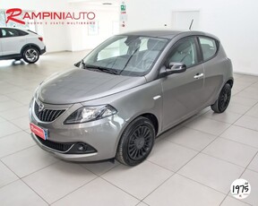 Lancia Ypsilon 1.0 FireFly