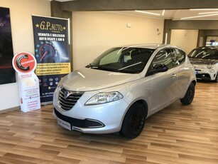 Lancia Ypsilon 1.3 MJT