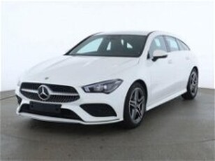 Mercedes-Benz CLA Shooting Brake 200 Automatic Shooting Brake Premium del 2023 usata a Magenta