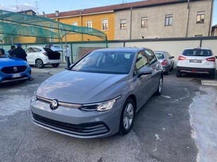 Volkswagen Golf 1.0 TSI