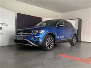 Volkswagen T-Roc 1.0 TSI Style del 2023 usata a Rende