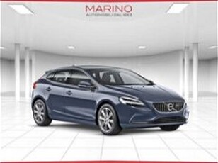 Volvo V40 D2 Kinetic N1 del 2018 usata a Bari