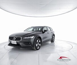 Volvo V60 Cross Country D4