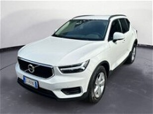 Volvo XC40 T2 Geartronic Momentum del 2021 usata a Iseo