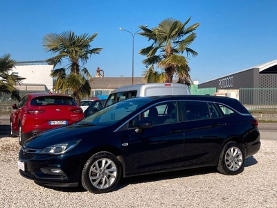 Usato 2019 Opel Astra 1.6 Diesel 110 CV (12.500 €)