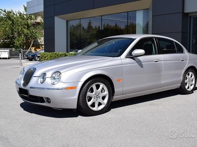 JAGUAR S-Type 2.7 diesel V6 Executive