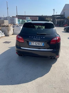 PORSCHE Cayenne 4.1 V8 CV 382